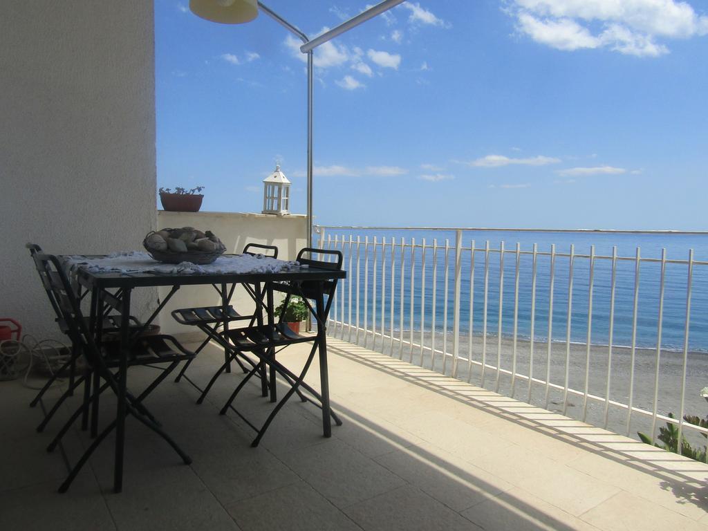 Appartamento Mare Mare Форца-д'Агро Экстерьер фото